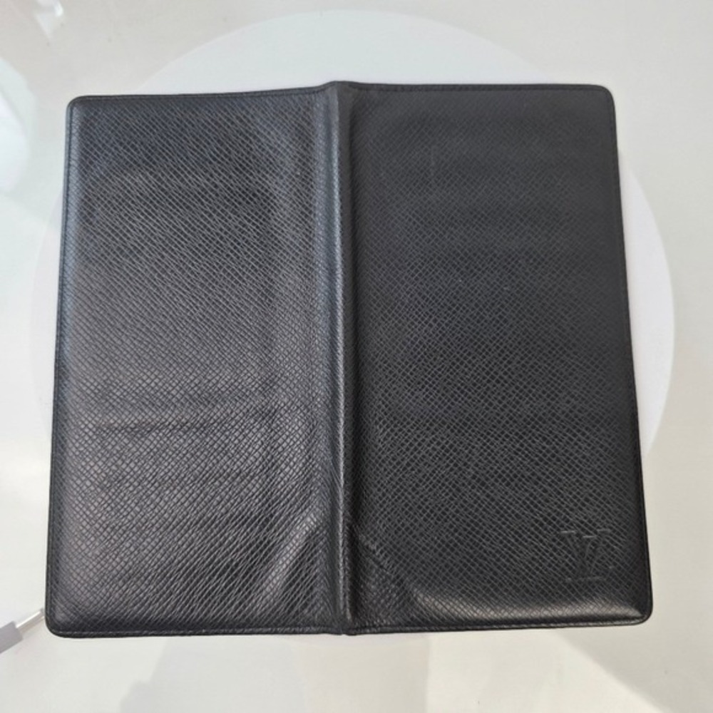 Louis Vuitton Brazza Taiga Wallet long Bifold Leather Black Slim - Picture 5 of 16
